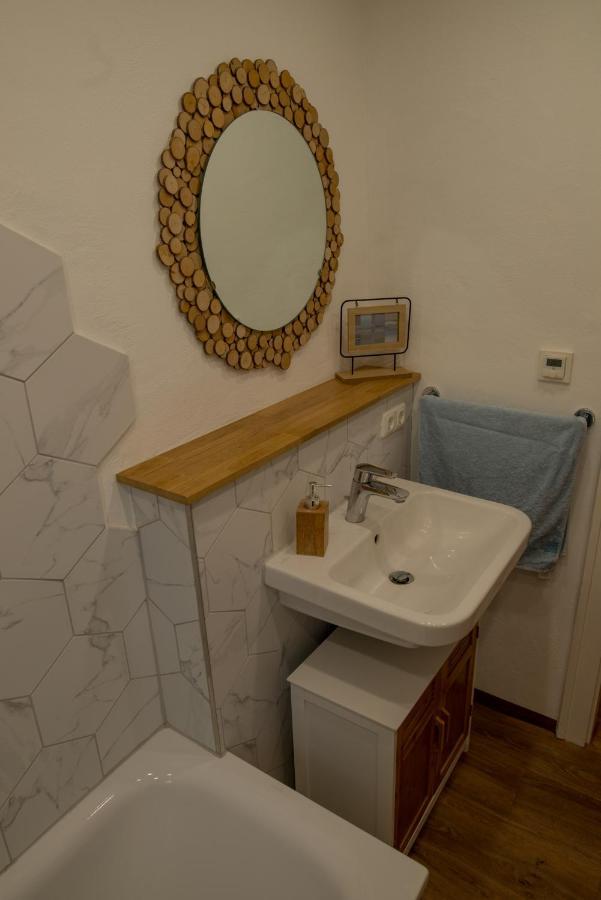 Zentrale Ferienwohnung In Hameln Hamelin Esterno foto